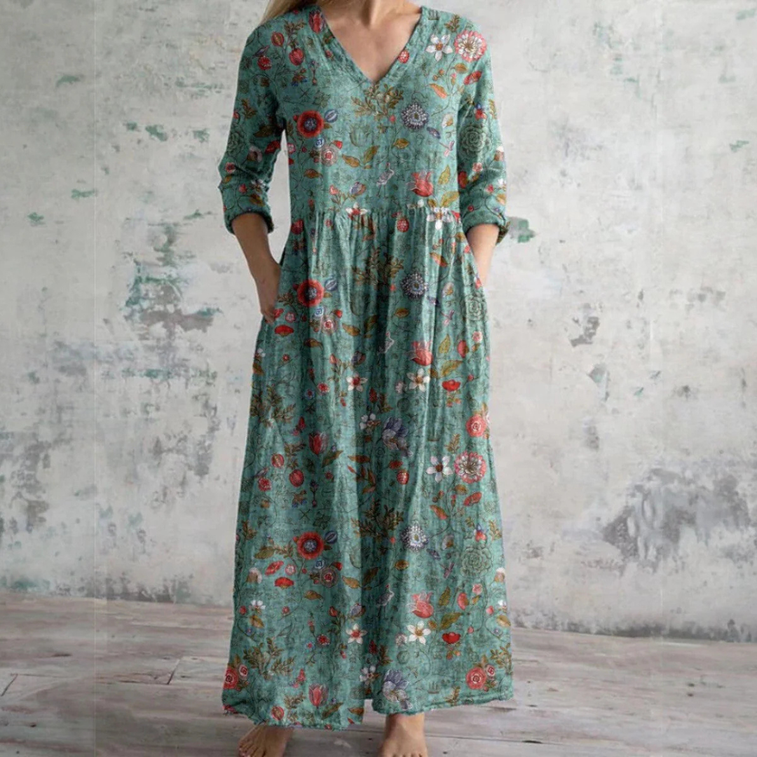Linnéa™ | Blommig Långklänning i Linne-look med V-ringning