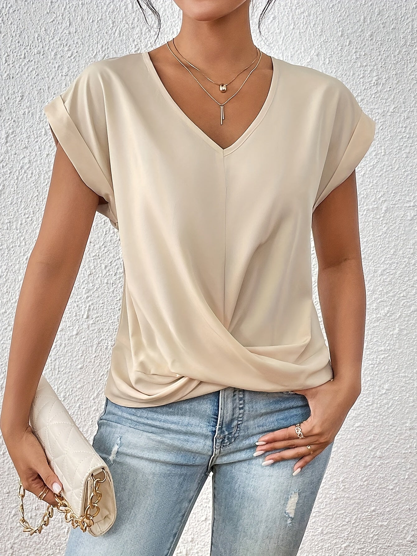 Lenoir™ | Avslappnad t-shirt med mjuk V-ringning