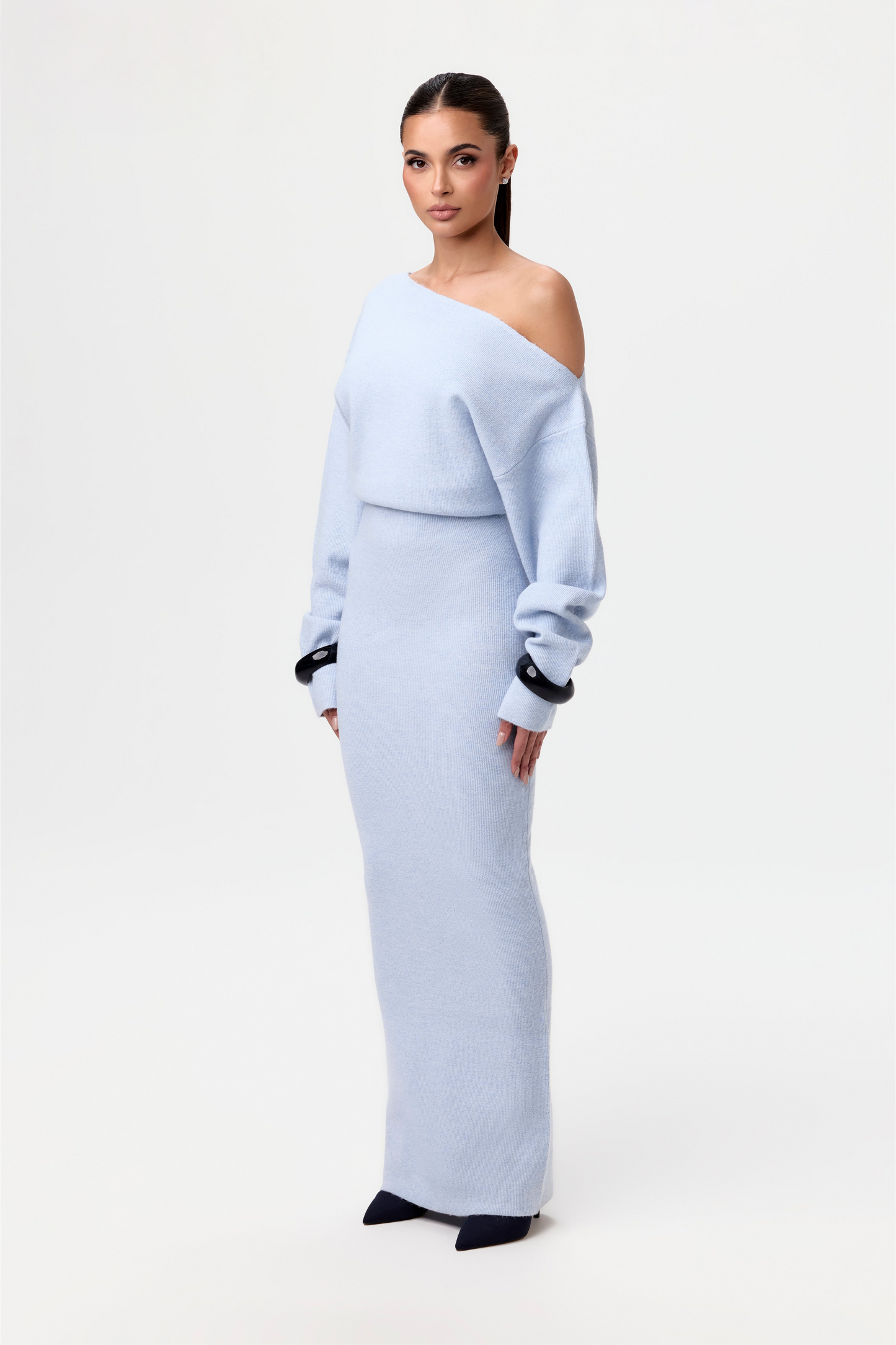 Trien | Off-shoulder tröjklänning