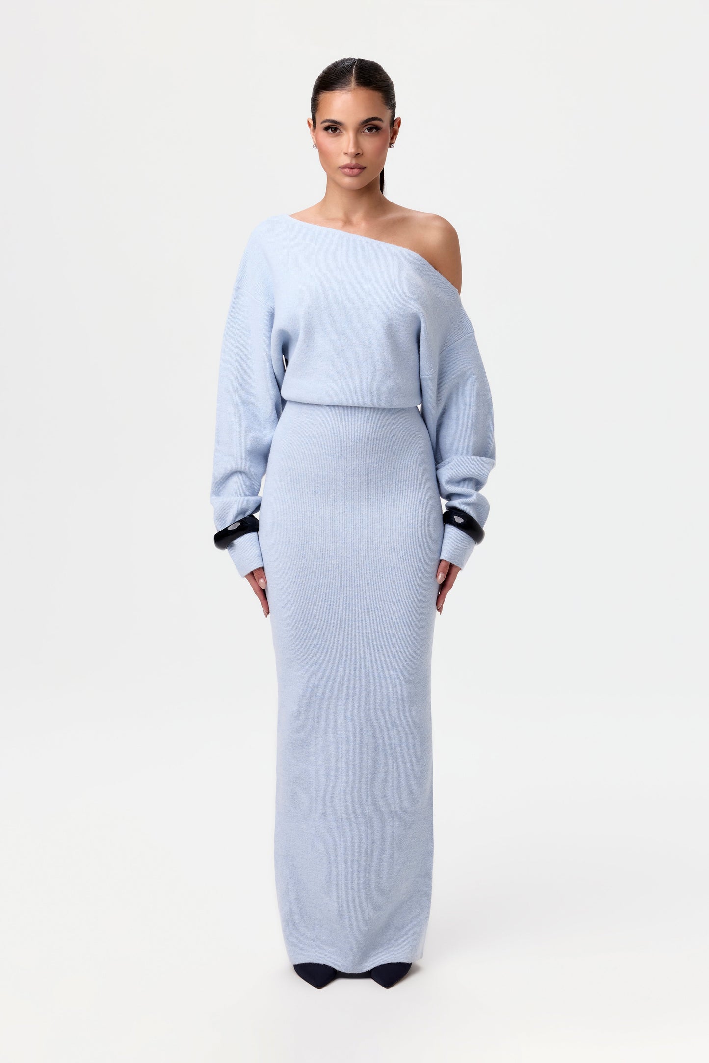 Trien | Off-shoulder tröjklänning