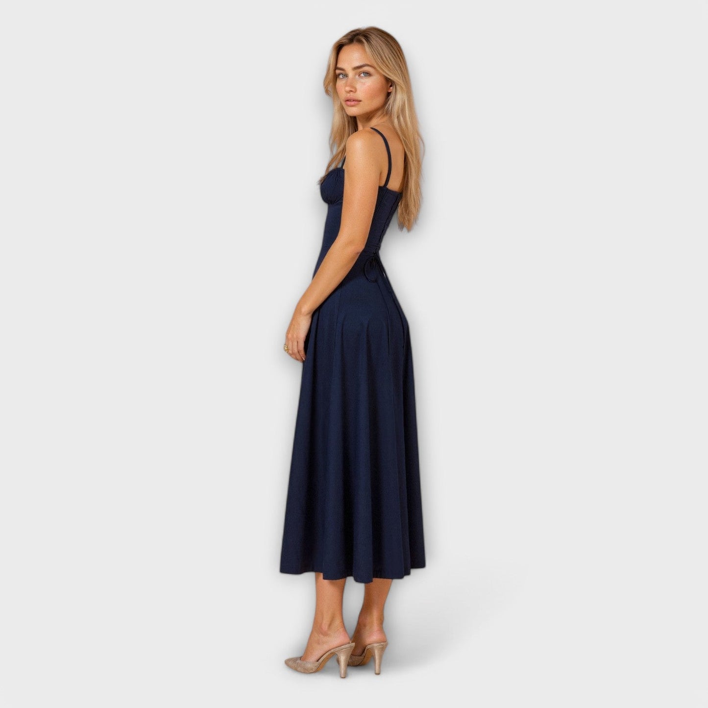 Kiana | Elegant Klänning